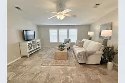 7107 Mount Essex Drive NE #520, Saint Petersburg, FL 33702 - Photo 5
