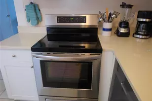 6800 Sunset Way, Saint Pete Beach, FL 33706 - Photo 9