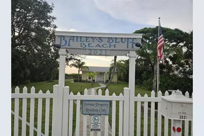 2210 Bayou Drive, Holiday, FL 34691 - Photo 35