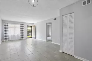 4920 Locust St NE, Saint Petersburg, FL 33703 - Photo 7