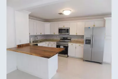 2233 Springwood Circle W, Clearwater, FL 33763 - Photo 3