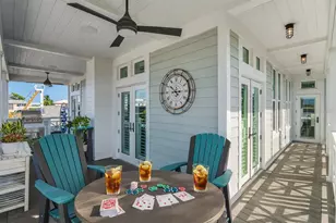 114 88th Ave, Treasure Island, FL 33706 - Photo 17