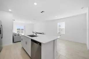 35212 Gravelly Dr, Zephyrhills, FL 33541 - Photo 15