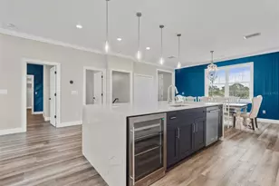 8717 Driftwood Dr, Tampa, FL 33615 - Photo 15