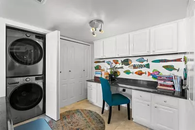 644 Island Way #304, Clearwater Beach, FL 33767 - Photo 11