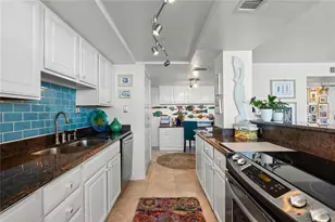 644 Island Way, Clearwater Beach, FL 33767 - Photo 7