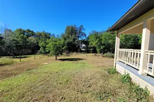 37515 Phelps Rd, Zephyrhills, FL 33541 - Photo 5