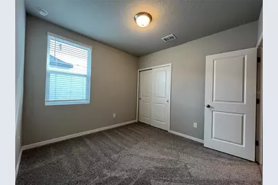 34823 Telluride Lane, Zephyrhills, FL 33541 - Photo 17