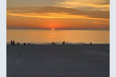 17450 Gulf Boulevard #104, Redington Shores, FL 33708 - Photo 9