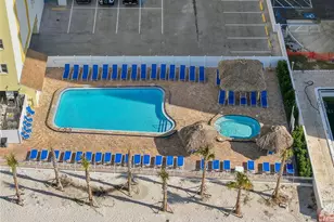 17450 Gulf Blvd, Redington Shores, FL 33708 - Photo 5