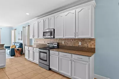 2918 Winglewood Circle, Lutz, FL 33558 - Photo 11