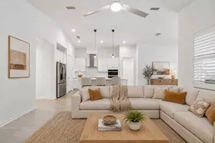 11823 Armada Wy, Parrish, FL 34219 - Photo 9