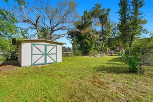 1619 Suponic Ave, Sarasota, FL 34243 - Photo 33