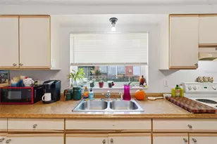 1619 Suponic Ave, Sarasota, FL 34243 - Photo 13