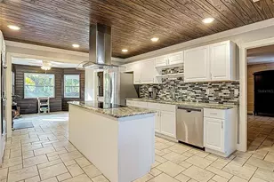 5904 Springrun Ct, Holiday, FL 34690 - Photo 17