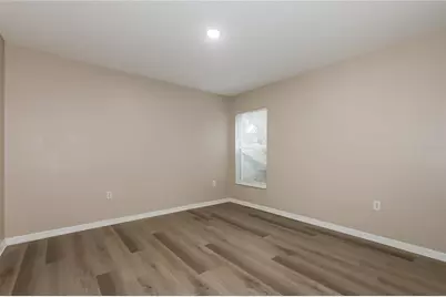 6051 Kentucky Avenue, New Port Richey, FL 34653 - Photo 13