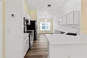 10140 Somersby Dr, Riverview, FL 33578 - Photo 7