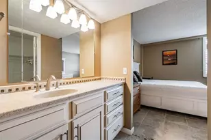 2620 Cove Cay Dr, Clearwater, FL 33760 - Photo 21