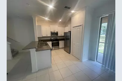 30681 Veridian Way, Wesley Chapel, FL 33543 - Photo 21