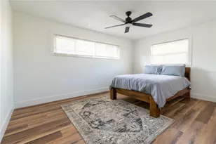 1897 Dolphin Blvd S, Saint Petersburg, FL 33707 - Photo 25