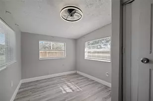 605 S Disston Ave, Tarpon Springs, FL 34689 - Photo 5