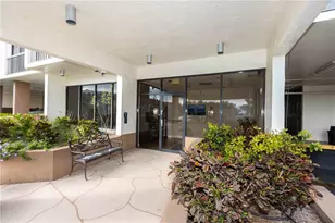 255 Dolphin Point, Clearwater Beach, FL 33767 - Photo 31