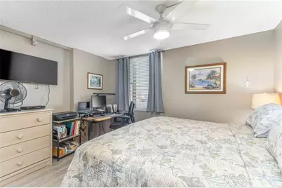 255 Dolphin Point #803, Clearwater Beach, FL 33767 - Photo 11
