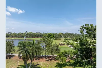 167 Almedo Way NE, Saint Petersburg, FL 33704 - Photo 5