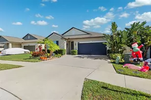21922 Crest Meadow Dr, Land O Lakes, FL 34637 - Photo 5
