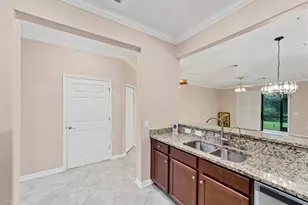 20292 Lagente Cir, Venice, FL 34293 - Photo 3