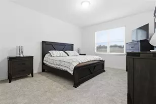 9738 Redwood Heights Loop, Thonotosassa, FL 33592 - Photo 5