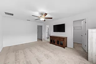 10305 Trumpet Honeysuckle Wy, San Antonio, FL 33576 - Photo 11