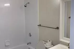 8625 Mallard Reserve Dr, Tampa, FL 33614 - Photo 15