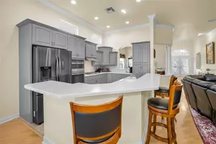 9865 Sago Point Dr, Seminole, FL 33777 - Photo 9