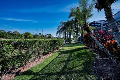 9865 Sago Point Drive, Seminole, FL 33777 - Photo 5