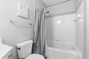 4345 Bayside Village Dr, Tampa, FL 33615 - Photo 33