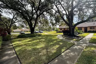 9783 86th Ave, Seminole, FL 33777 - Photo 29