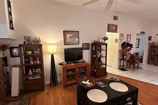 9783 86th Ave, Seminole, FL 33777 - Photo 17