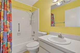 2345 Glenmore Cir, Sun City Center, FL 33573 - Photo 11