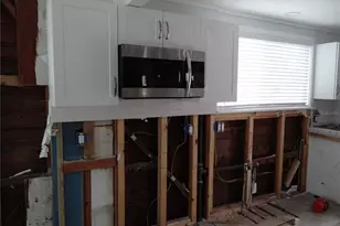 14117 Palm St, Madeira Beach, FL 33708 - Photo 5