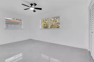 13740 94th Ave, Seminole, FL 33776 - Photo 21