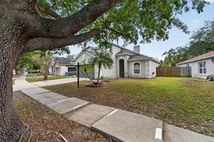 618 Somerstone Dr, Valrico, FL 33594 - Photo 49