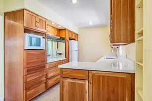 4550 Plaza Way, Saint Pete Beach, FL 33706 - Photo 15