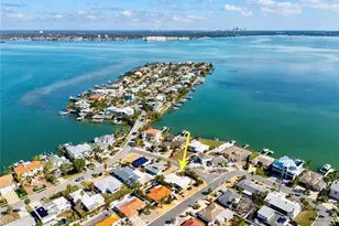 4550 Plaza Way, Saint Pete Beach, FL 33706 - Photo 3