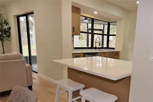 4014 Treetop Cir, Spring Hill, FL 34606 - Photo 9