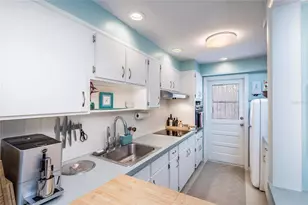 500 Glennes Ln, Dunedin, FL 34698 - Photo 5