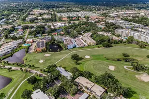 68 Country Club Dr, Largo, FL 33771 - Photo 35