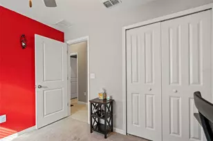 3184 Lytton Hall Dr, Zephyrhills, FL 33540 - Photo 17