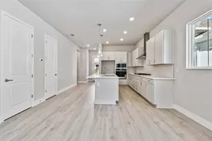 7312 Donnybrook Ln, Sarasota, FL 34240 - Photo 11