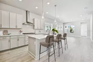 7312 Donnybrook Ln, Sarasota, FL 34240 - Photo 3